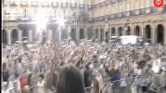 Recordando la concentración de bailadores en la Plaza Nueva de Bilbao en el hermanamiento cultural con Santiago de Cuba